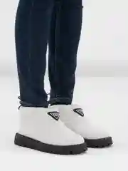 Белый дутики женские зимние