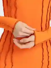Оранжевый платье женское, длинное, лапша, с контрастными швами