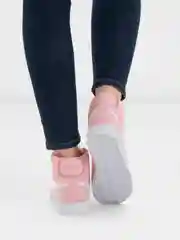 Фуксия кроссовки лёгкие, для спорта