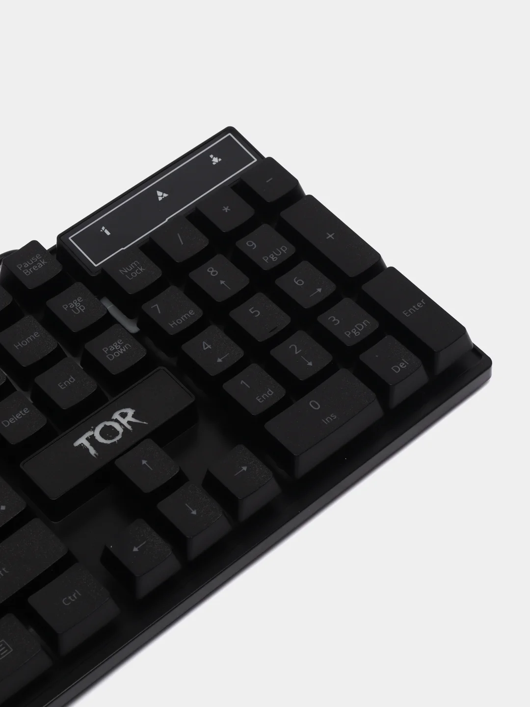 Черный игровой набор Defender Tor MHP-127: мышь, клавиатура, коврик, колонки, наушники