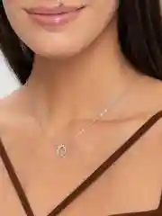 Белый цепочка с подвеской
