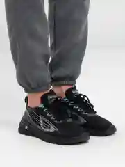 Черный кроссовки мужские