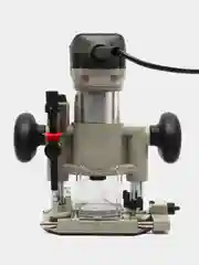 Фрезер электрический Favourite FER 900S Prof, 900 Вт, 6/8 мм, 10000-30000 об/мин, 3 платформы