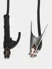 Сварочный инвертор аппарат ELITECH ИС 220 М, 140-250В, 7,9 кВт, 20-220А, LCD-дисплей