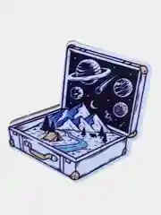 Темно-синий значок, пин на одежду деревянный, 20 видов: космос, горы, поход, море, звезды, кит, маяк