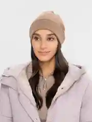 Песочный хаки шапка женская