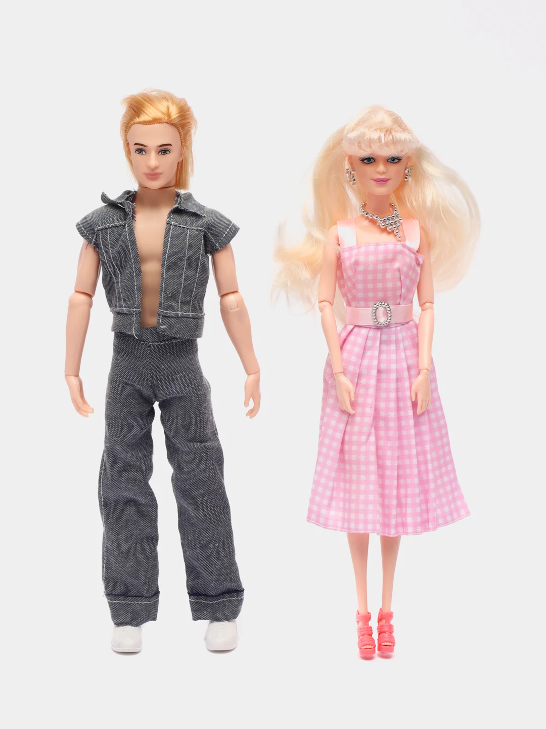 Вишнёвый шарнирные куклы Barbie и Ken, с аксессуарами