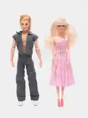 Вишнёвый шарнирные куклы Barbie и Ken, с аксессуарами
