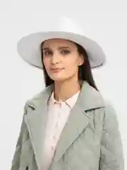 Белый шляпа женская с полями