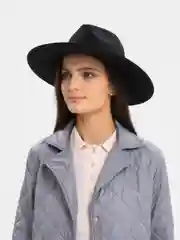 Белый шляпа женская с полями