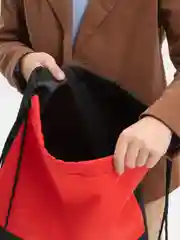 Красный мешок для обуви