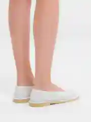 Тапочки балетки белые