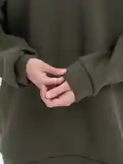 Оливковый худи женское, оверсайз, утепленное, с капюшоном