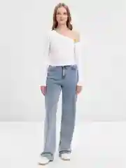 Белый лонгслив с открытым плечом