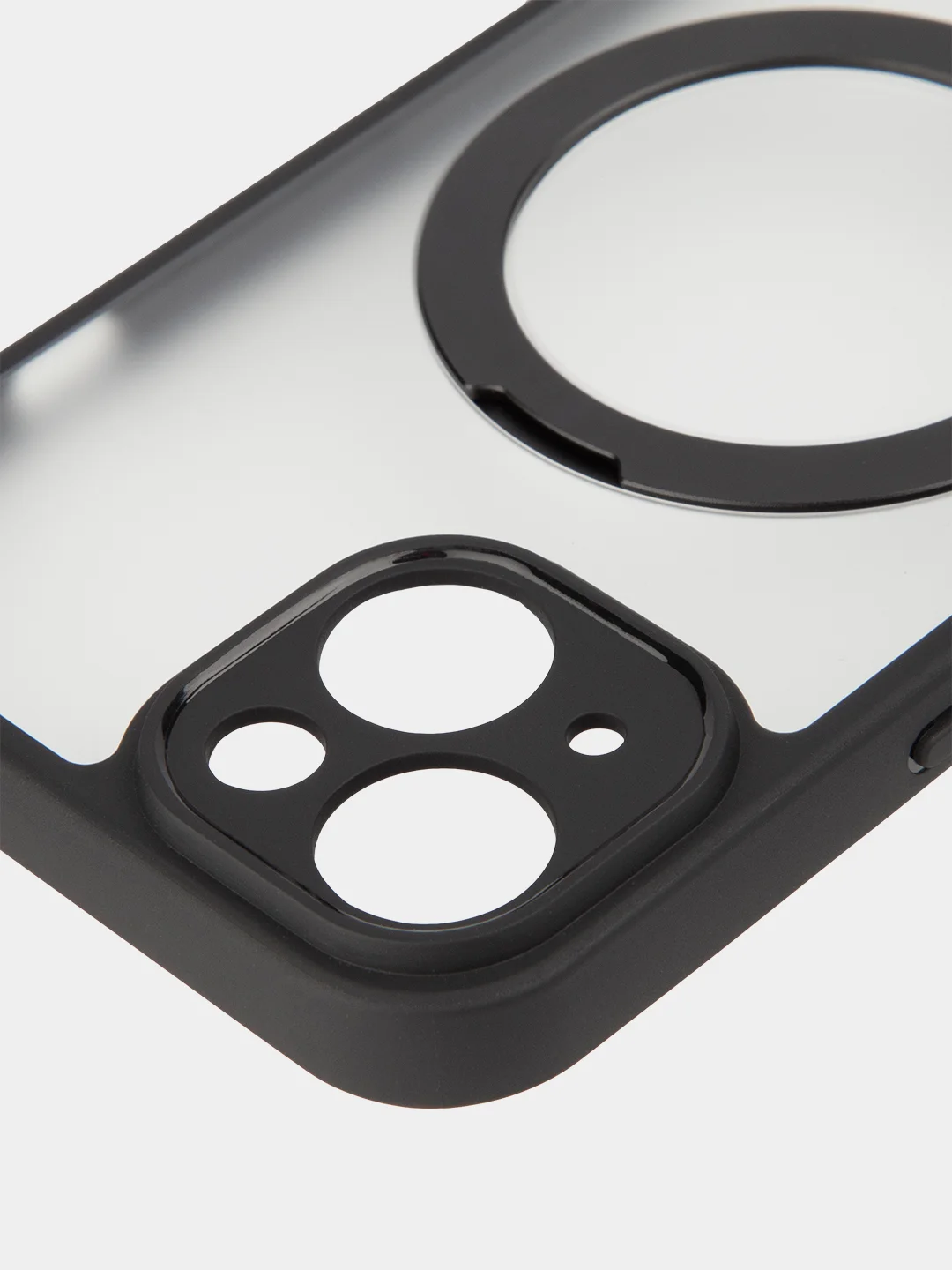 Белый чехол MagSafe для iPhone 14 пластиковый с силиконом BROSCORP с бортиком защитой камер