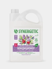 Бальзам-кондиционер для белья SYNERGETIC "Нежный ирис и гранат", гипоаллергенный, 3,75л