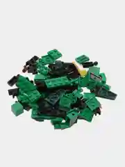 Тёмно-зелёный конструктор майнкрафт, дом на дереве, деревня Minecraft, дракон, остров сокровищ, крепость