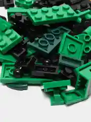 Тёмно-зелёный конструктор майнкрафт, дом на дереве, деревня Minecraft, дракон, остров сокровищ, крепость