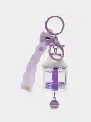 Фиолетовый брелок для рюкзака и ключей Hello Kitty Sinnamoroll, с жидкостью внутри и фигуркой