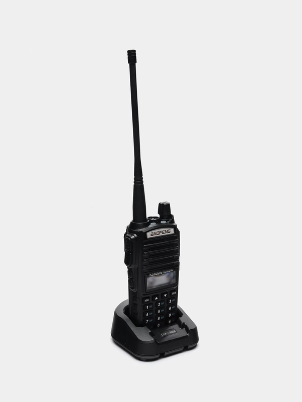 Автомобильная туристическая компактная радиостанция, рация Baofeng BF-UV82