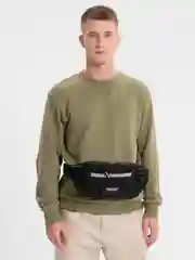 Черный сумка через плечо.