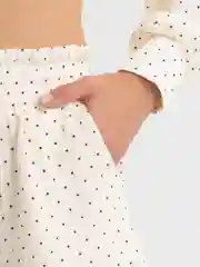 Белый костюм муслиновый женский, с шортами и рубашкой Izy Wear