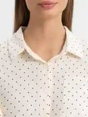 Белый костюм муслиновый женский, с шортами и рубашкой Izy Wear