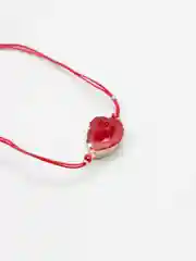 Зеленый браслет с эпоксидной смолой, на нитке