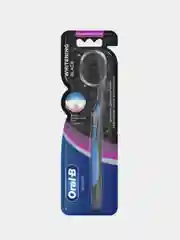 Зубная щетка Oral-B 3D White Whitening Black 40 Medium, 1 штука