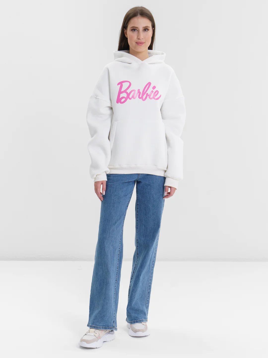 Белый женская кофта. Свитер. Худи Barbie
