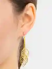 Сережки "Листья" золотого цвета