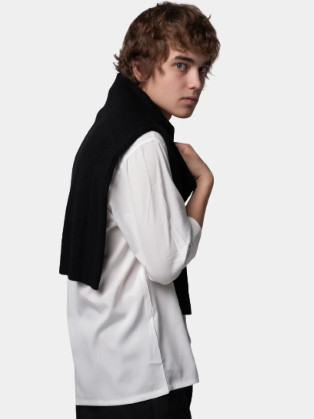 TrendD / Рубашка базовая Unisex прямая c длинным рукавом