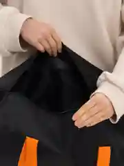 Черный сумка спортивная