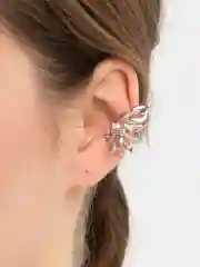 Серьга-каффа "Бабочка", со стразами, серьга обманка