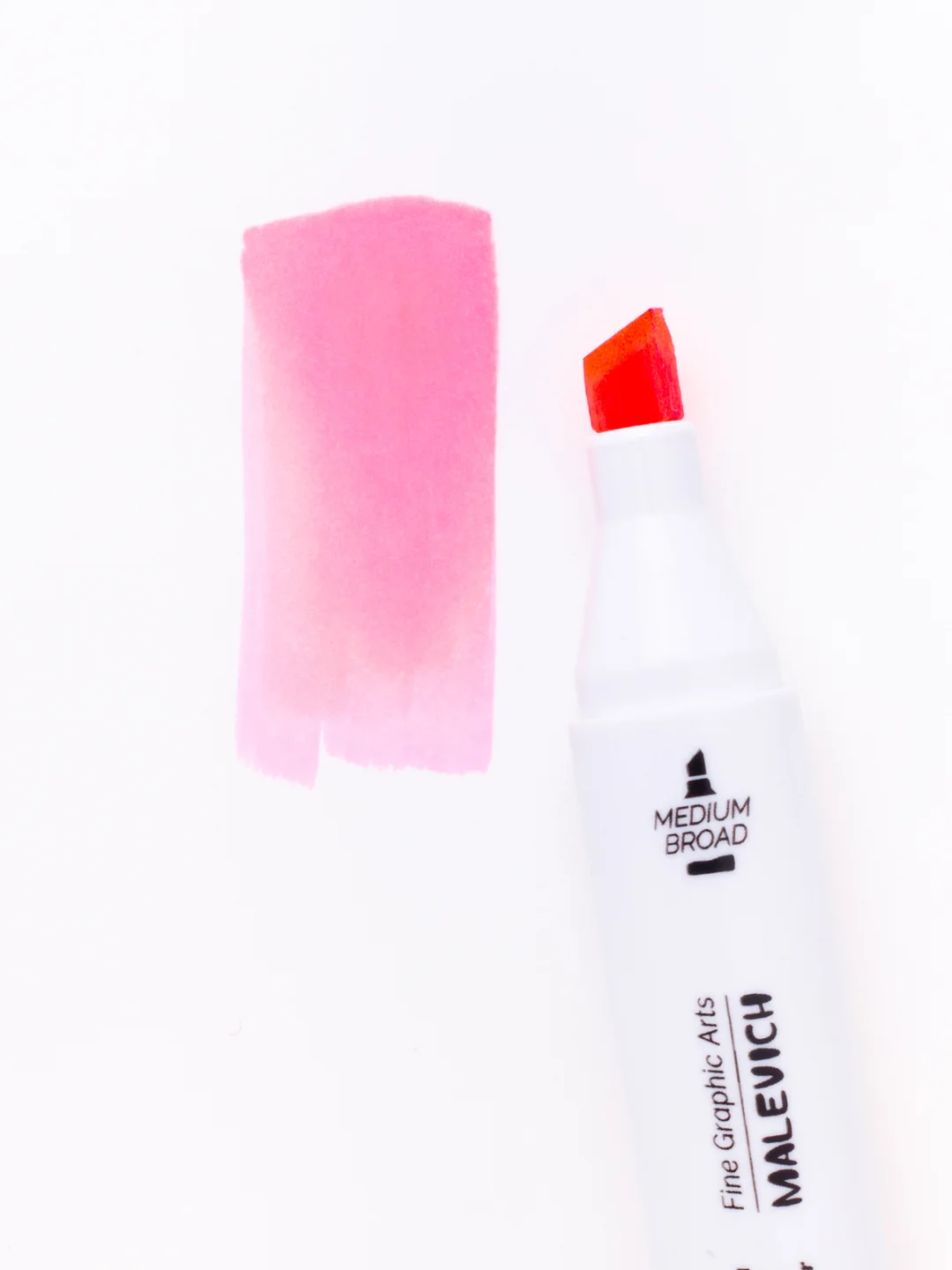 Маркер спиртовой Малевичъ GrafArt Brush, Оттенки розового, 1 шт