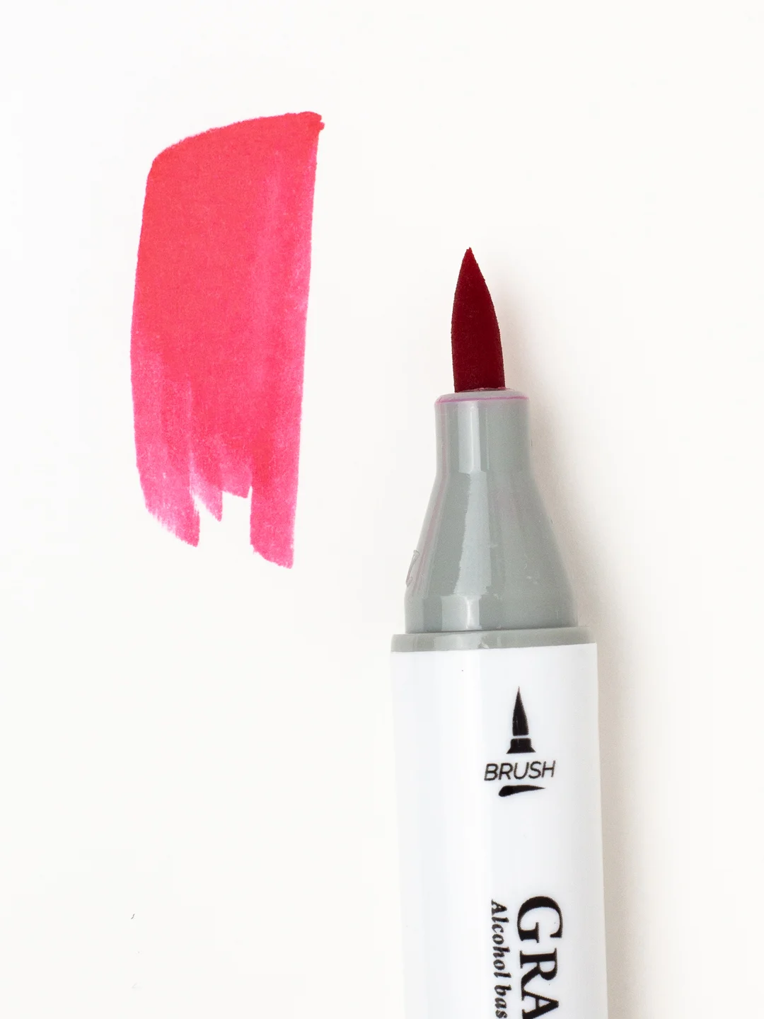 Маркер спиртовой Малевичъ GrafArt Brush, Оттенки розового, 1 шт