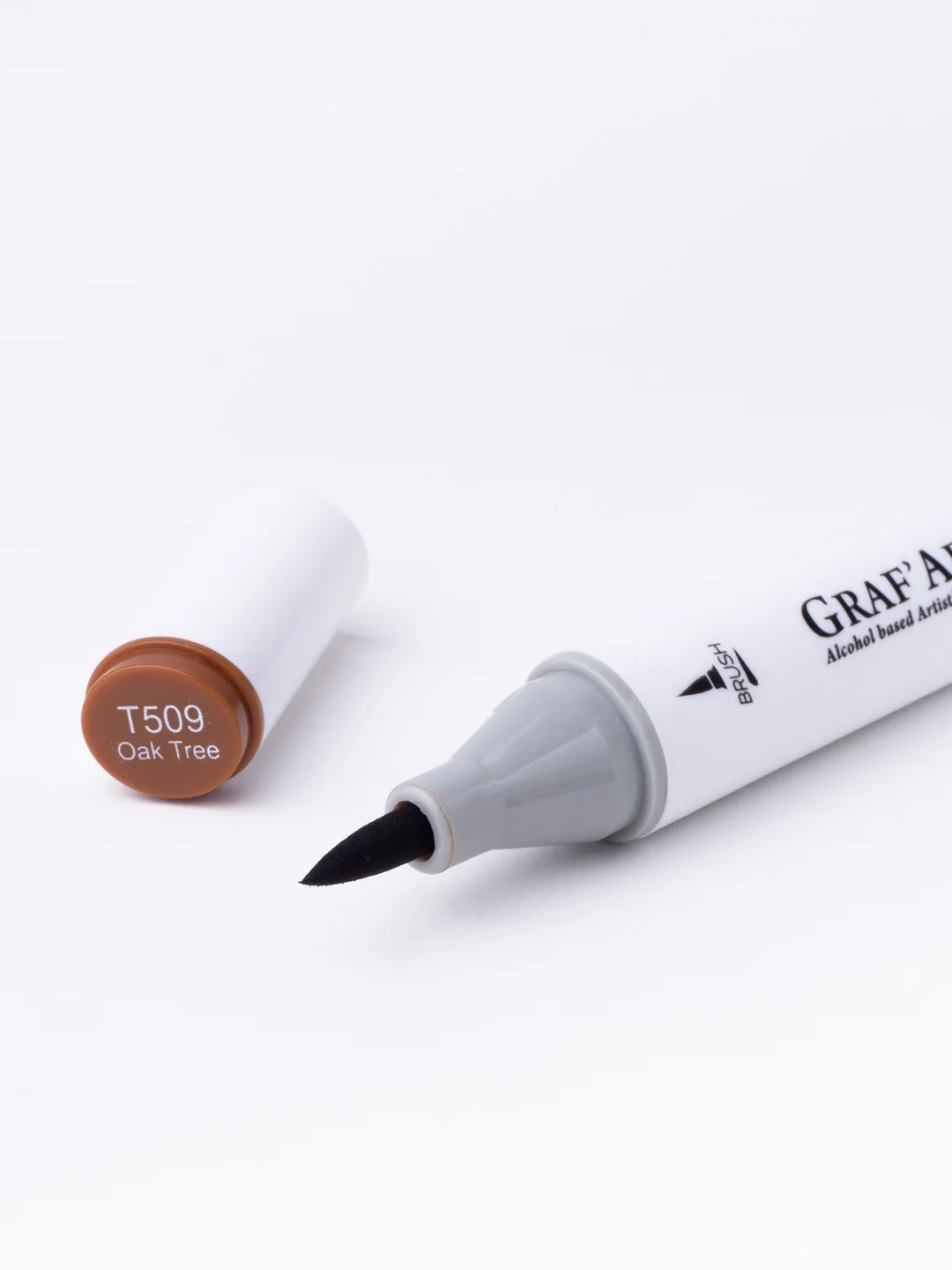Маркер спиртовой Малевичъ GrafArt Brush, Оттенки коричневого, 1 шт