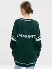 Зеленый женский, удлинённый свитер