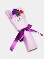 Сиреневый букет из мыльной розы с мишкой