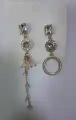 Серьги женские, ассиметричные
