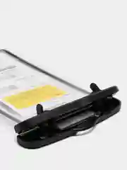 Черный водонепроницаемый чехол для телефона