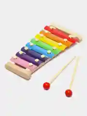 Красный детский металлофон (ксилофон)