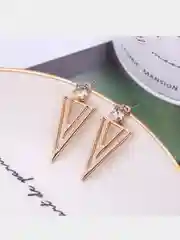 Золотой серьги женские, геометрические