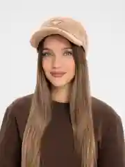 Бежевый бейсболка меховая, женская