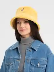 Желтый панама зимняя