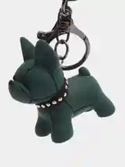 Зеленый брелок собака бульдог