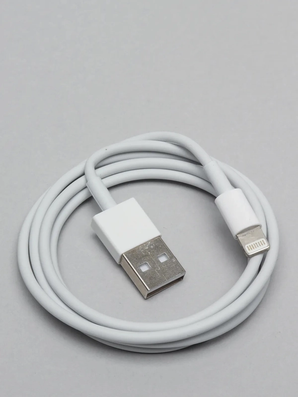 Кабель lightning для зарядки iPhone, 1 метр