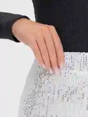 Белый юбка миди с пайетками