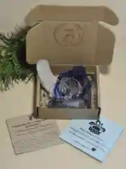 Серый серьги кольца с натуральными камнями, D3 см, в подарочной коробке с мешочком и салфеткой