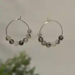 Серый серьги кольца с натуральными камнями, D3 см, в подарочной коробке с мешочком и салфеткой
